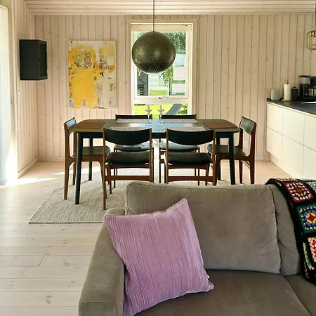 Family-friendly Near Child-friendly Nykøbing Sjælland